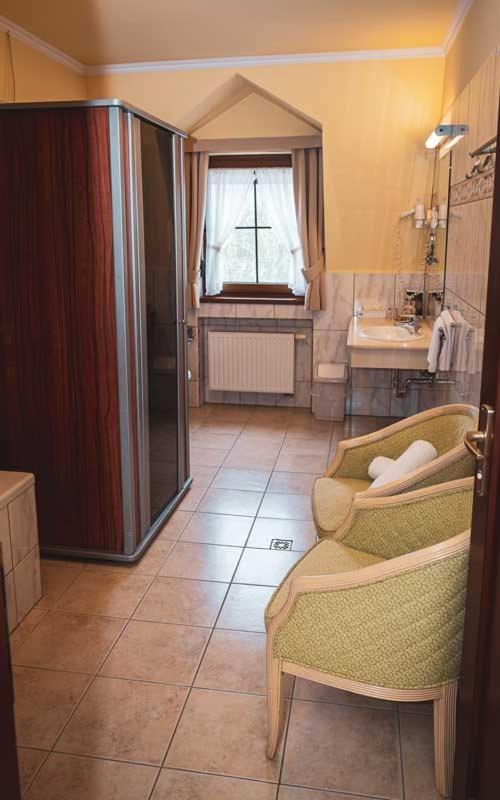 Hetkuti Wellness Hotel Mór Zewnętrze zdjęcie